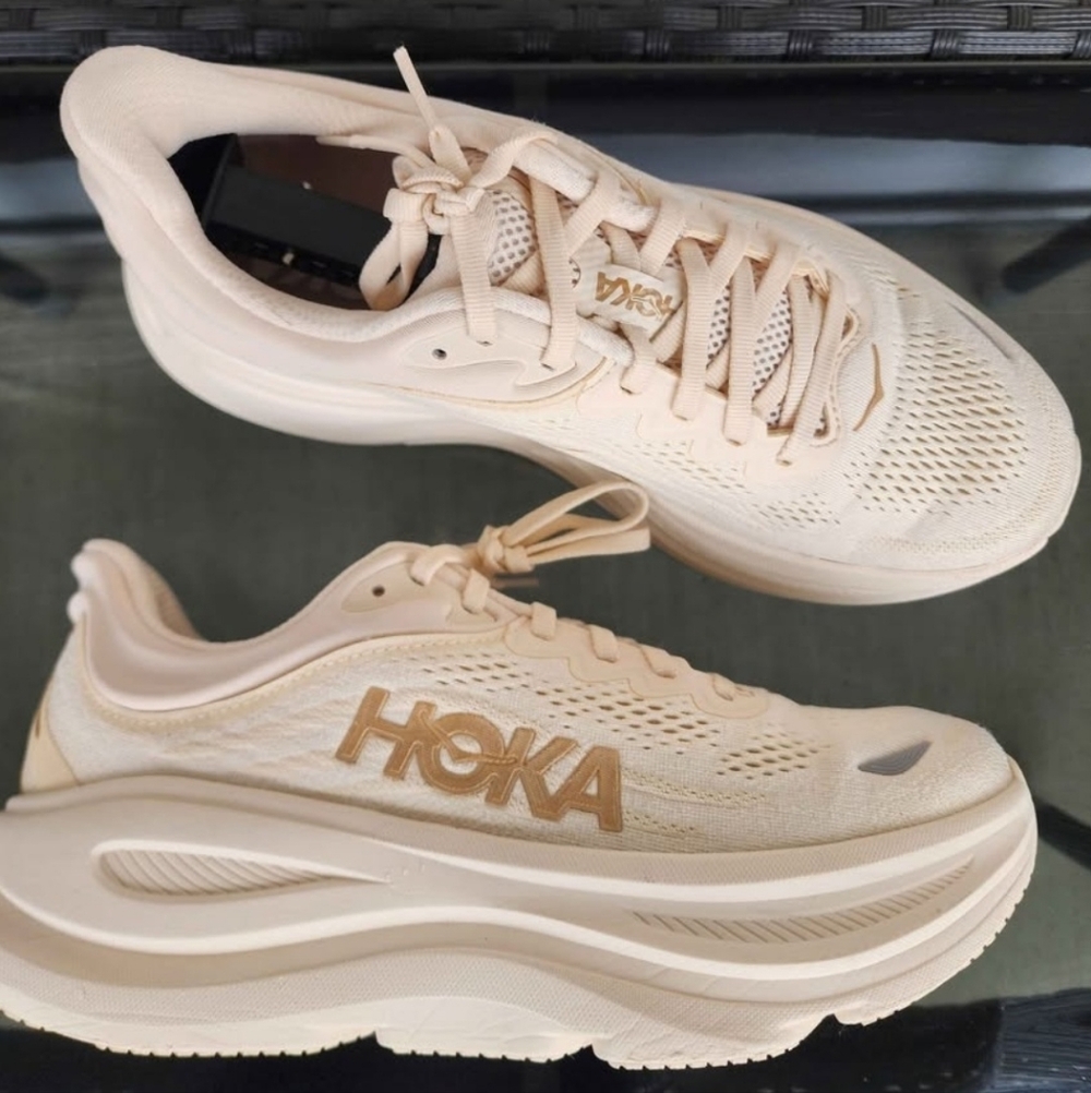Size 9B - Women's HOKA BONDI 9 Beige - Picture 6 of 11